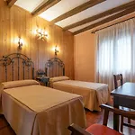 Отель Rural Angeles En Hurdes 3*