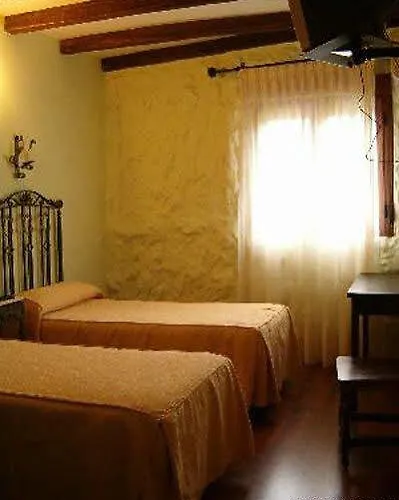 Rural Angeles En Hurdes 3*